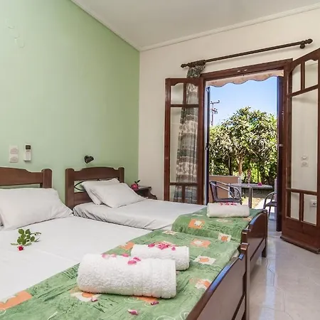 Sea Side Studios Tsilivi  Room photo